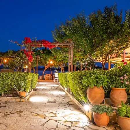 Armeno Beach Hotel-3